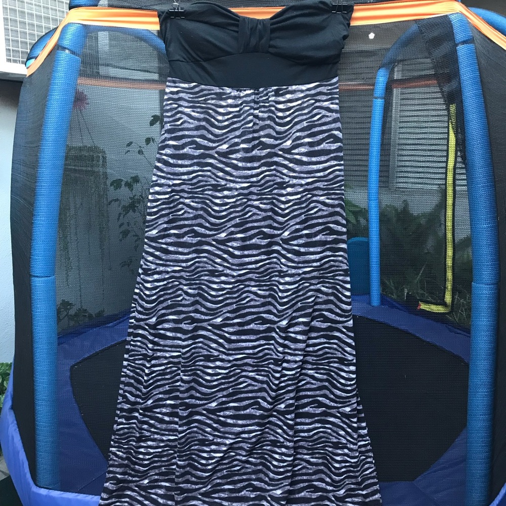 XLarge Black strapless dress